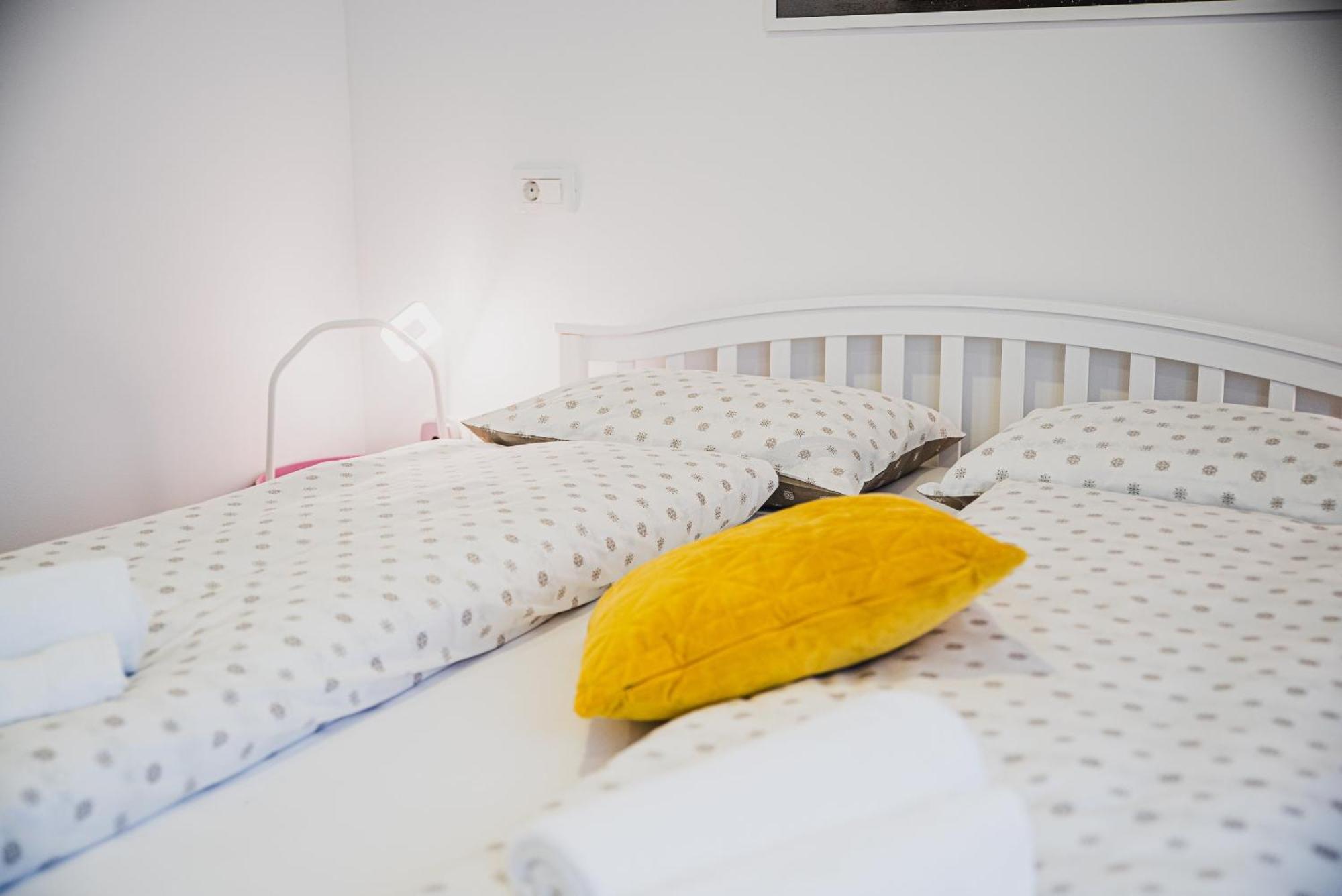 Gotar Apartment With Garden Kobarid Esterno foto