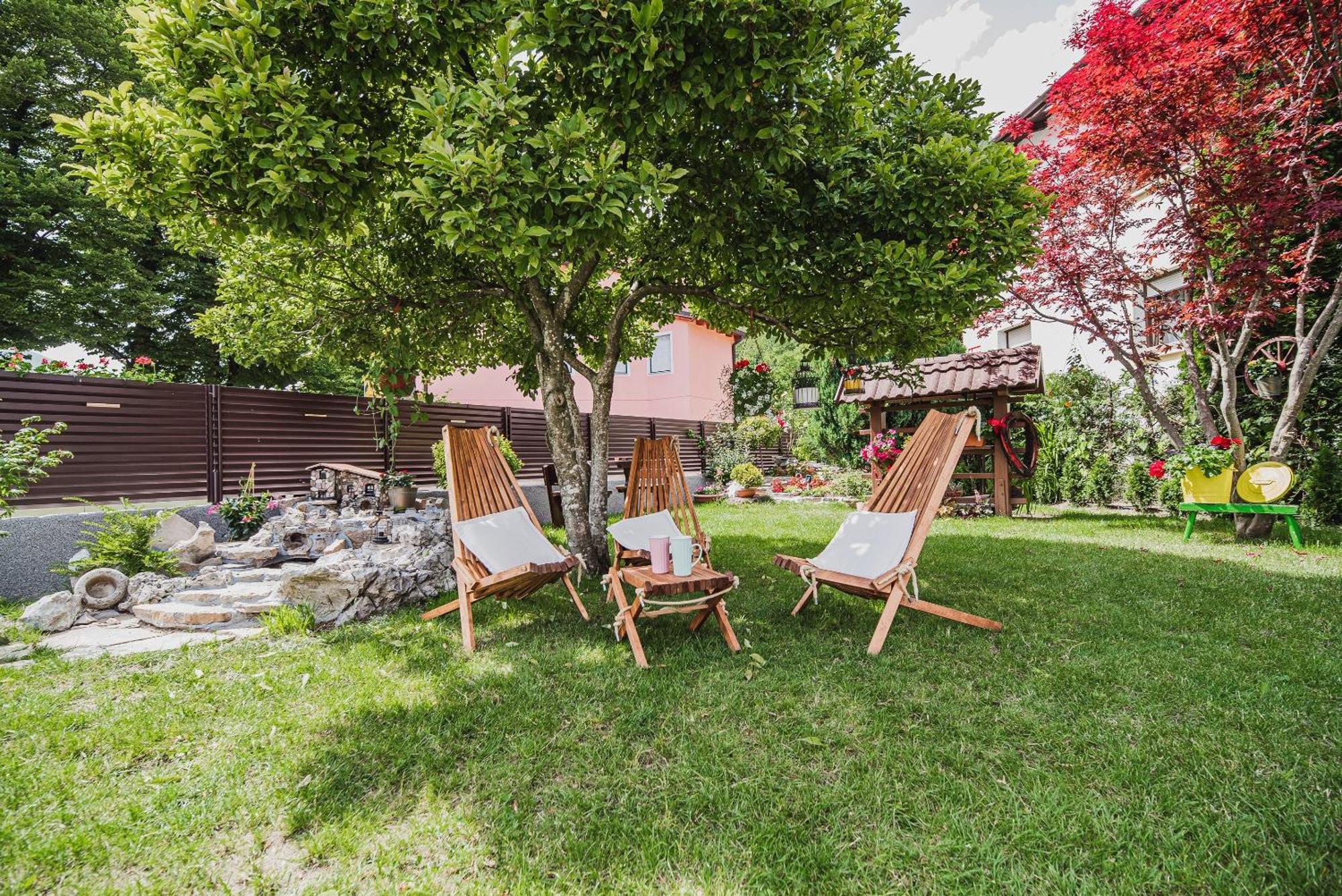 Gotar Apartment With Garden Kobarid Esterno foto