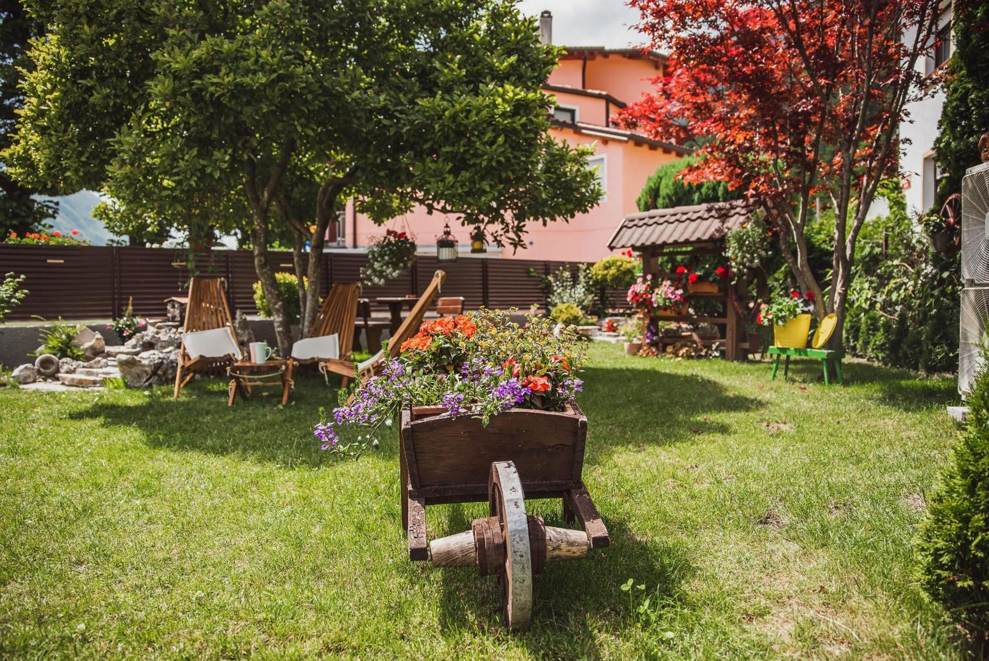 Gotar Apartment With Garden Kobarid Esterno foto