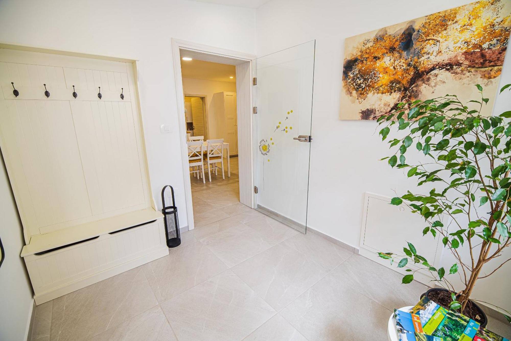 Gotar Apartment With Garden Kobarid Esterno foto